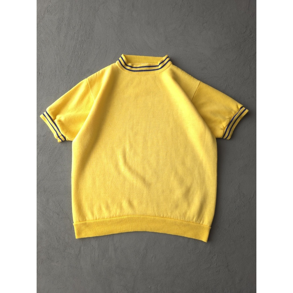 Vintage 1960s Creslan Casual Acrylic Yellow Short Sleeve Crewneck Sweatshirt M